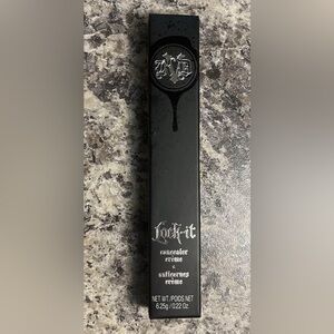 Kat Von D concealer